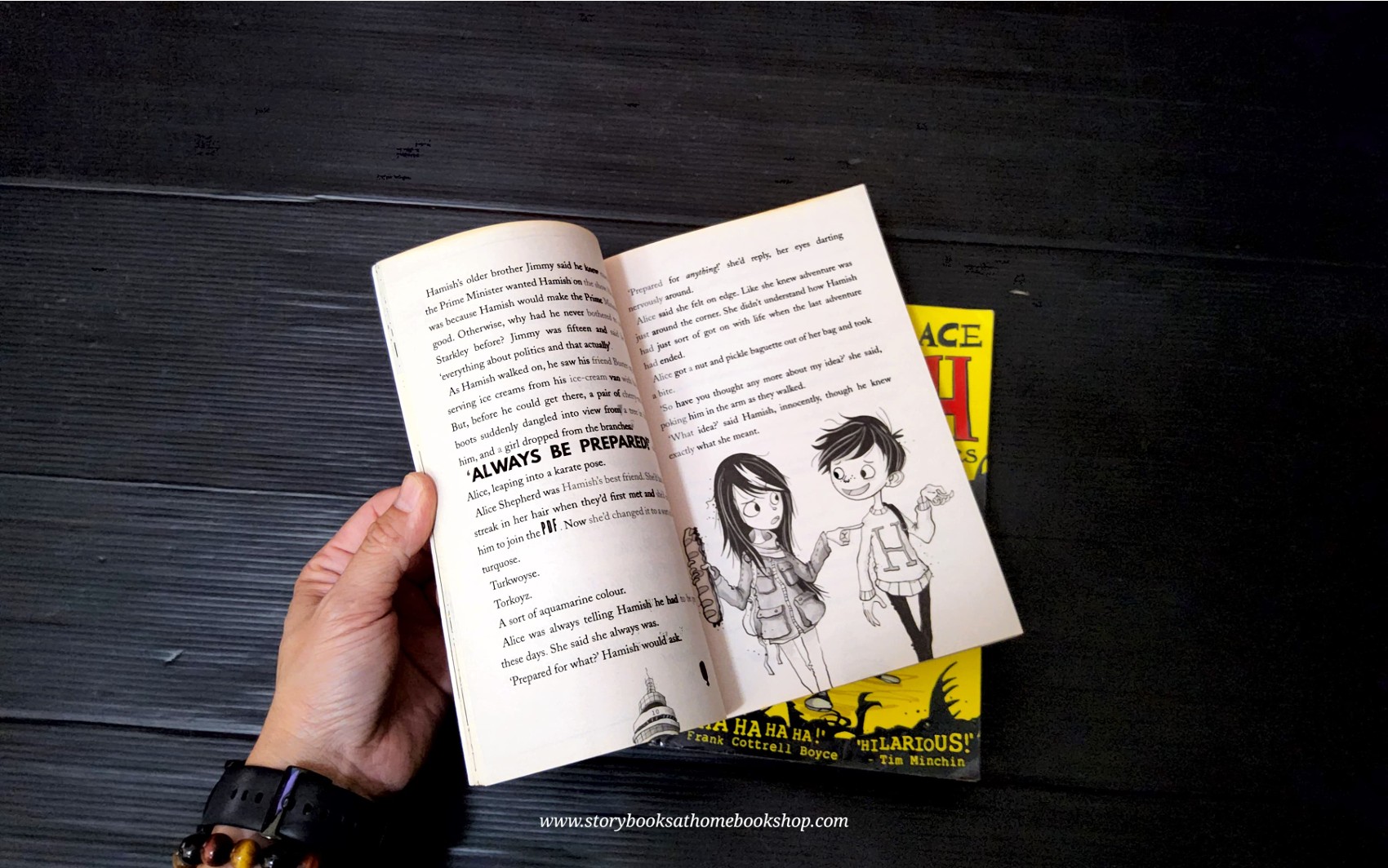 วรรณกรรมเยาวชน** 🍅[SET 2 BOOKS] HAMISH AND THE NEVER PEOPLE+THE WORLD STOPPERS BY DENNY WALLACE