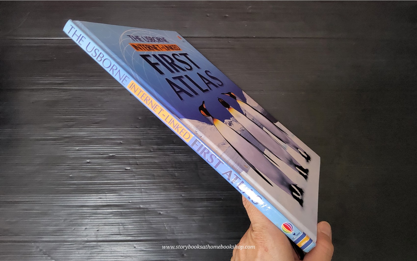 KNOWLEDGE BOOK** ♥️THE USBORNE INTERNET-LINKED: FIRST ATLAS