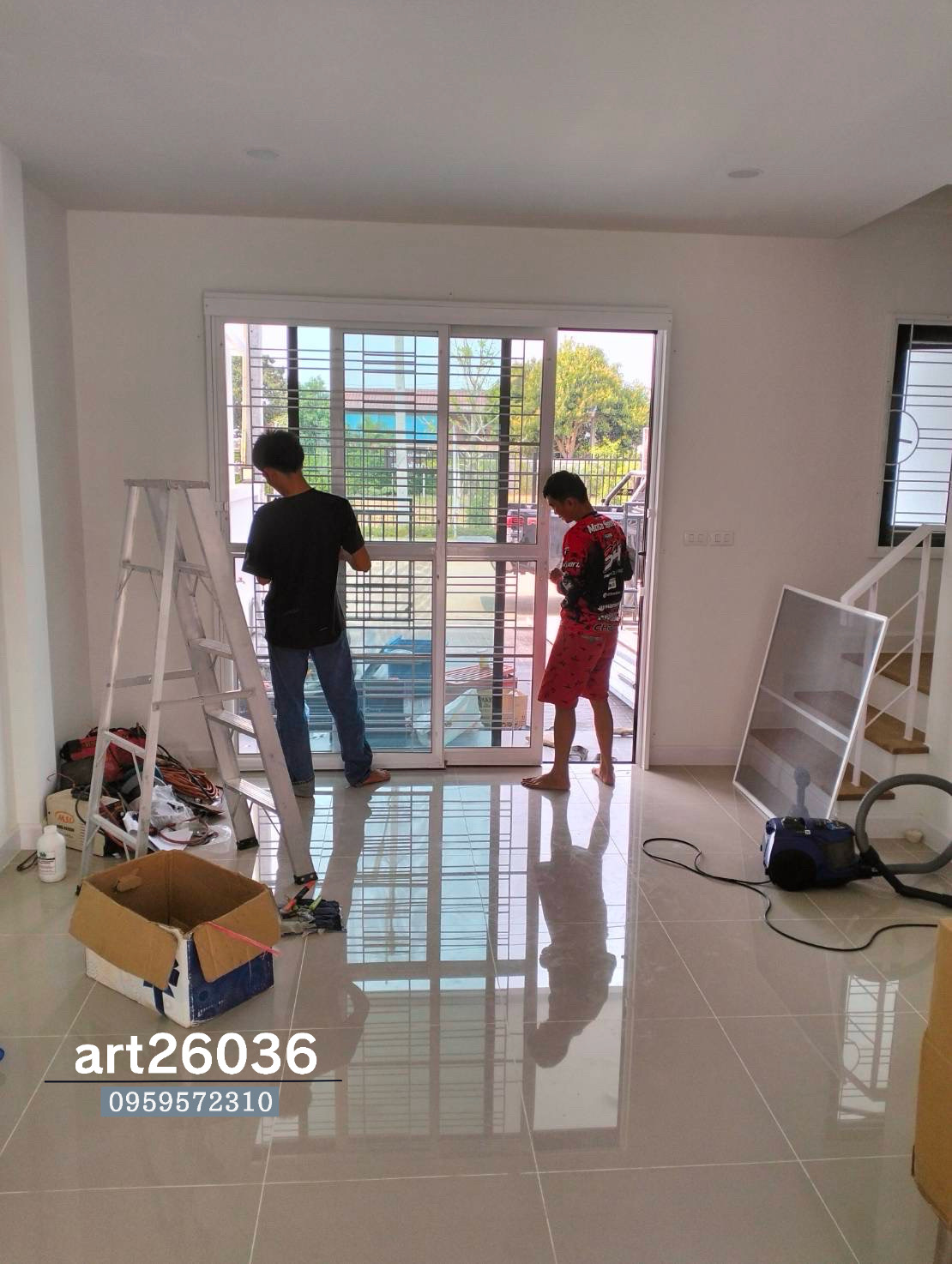 เหล็กดัดมุ้งลวด หน้าต่าง ประตู กระทุ้ง แบบเปิดปิดและแบบเลื่อน