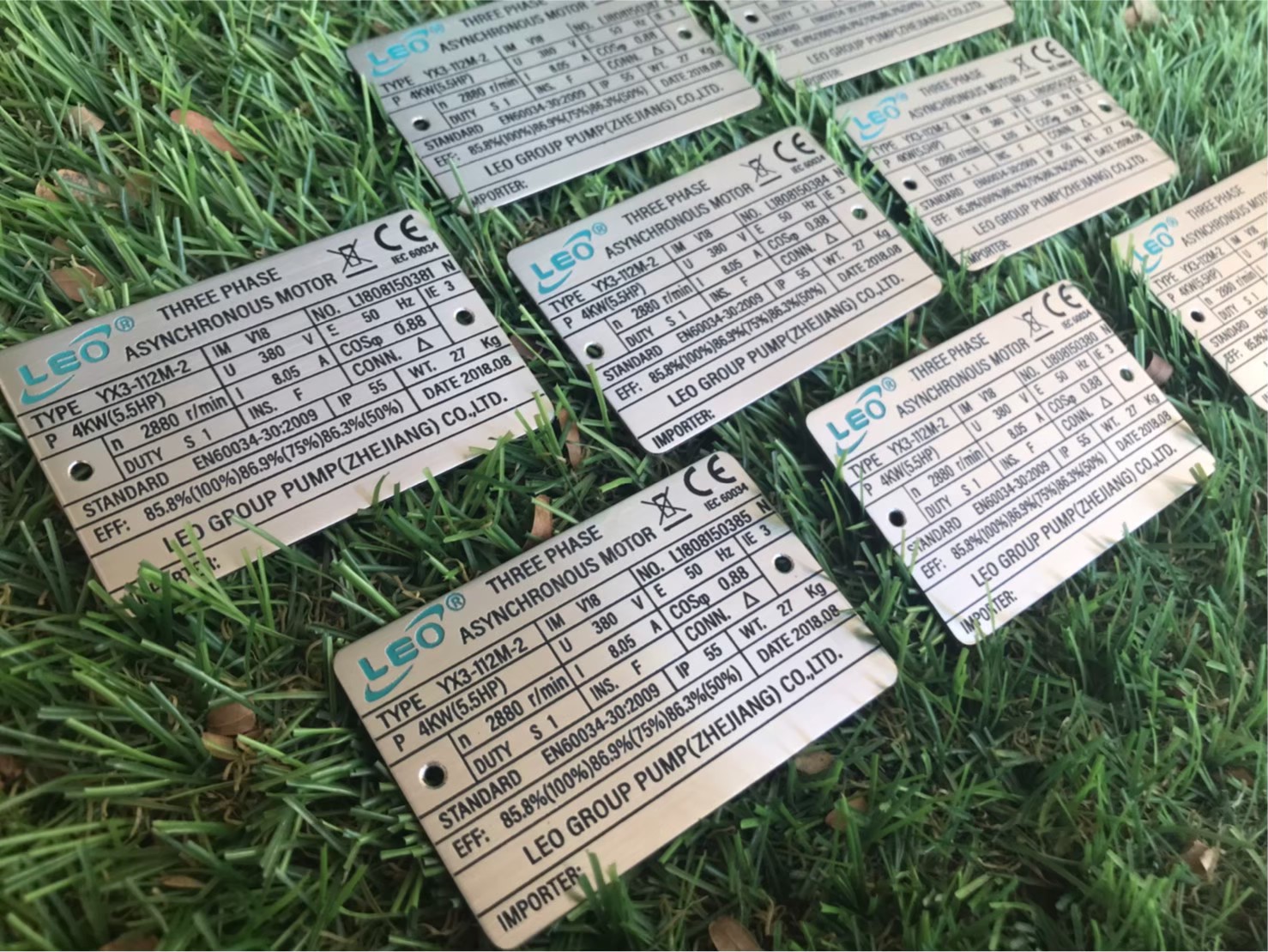 #ป้ายกัดกรดเนมเพลท