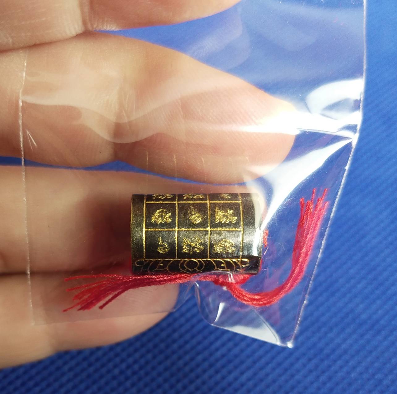 ตะกรุดหมื่นคนรัก รุ่น 2 หลวงปู่น้อย ศิษย์หลวงพ่อทบ ผู้เร้นกายในป่าใหญ่เมืองคอน