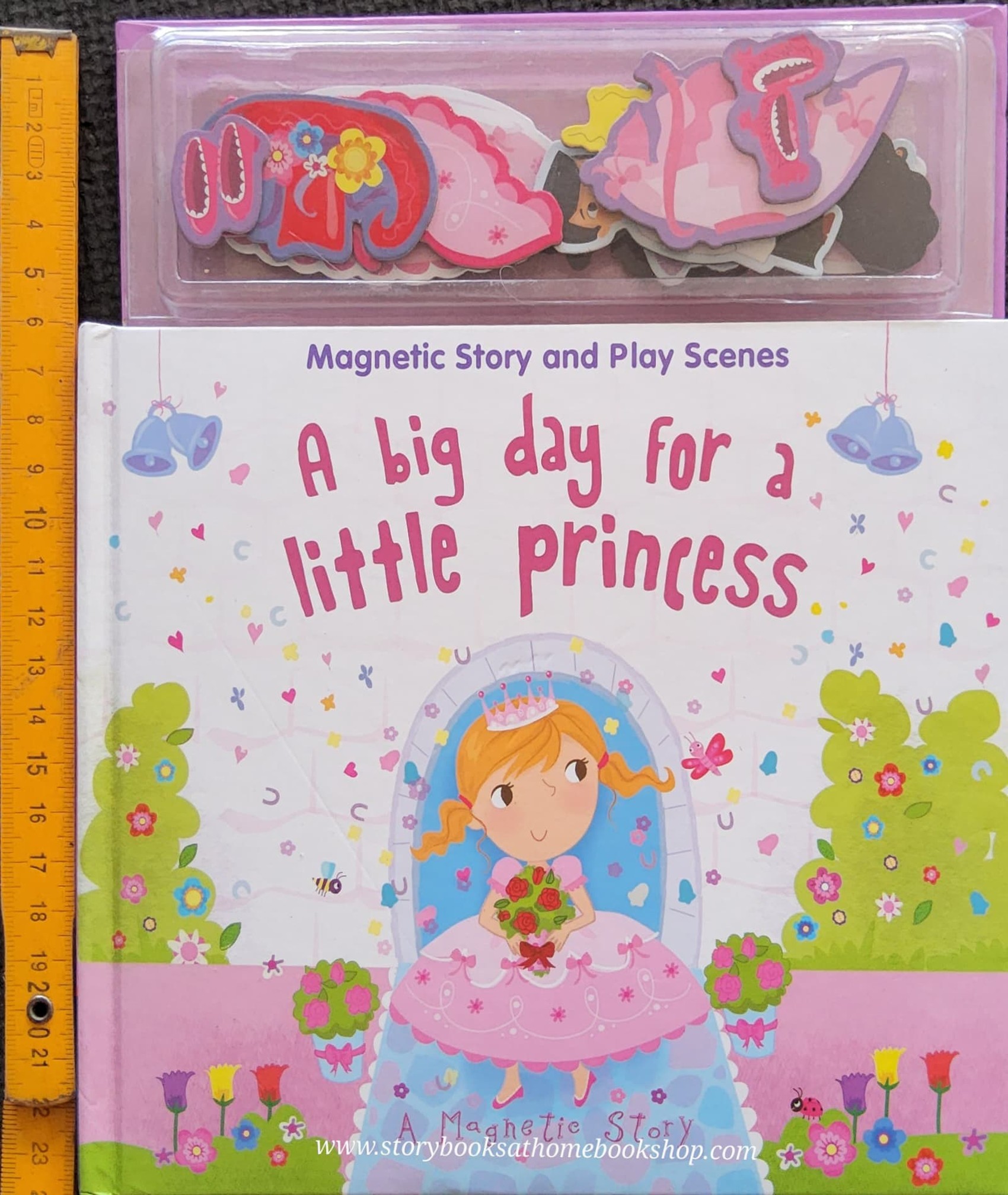 MAGNETIC BOARD BOOK** 🍅🍅A big day for a little princess