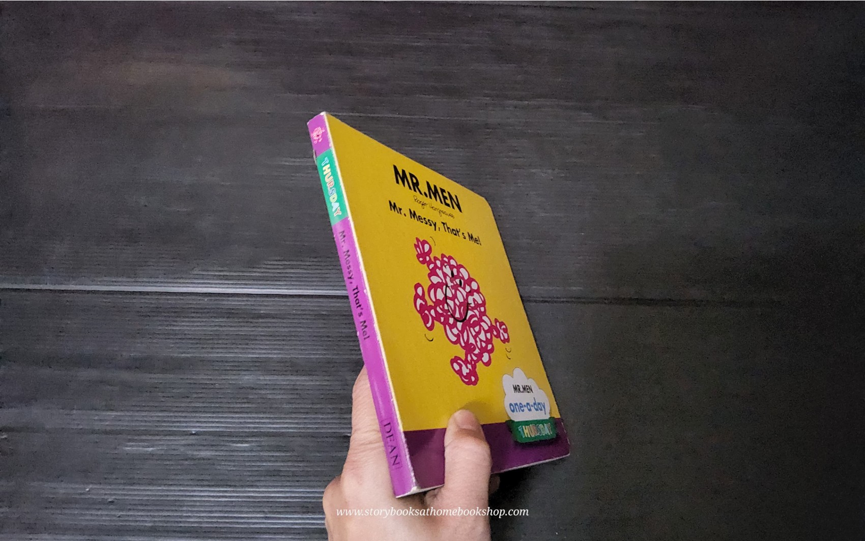 BOARD BOOK ** 🍅🍅MR.MEN: MR.Messy,That's Me!