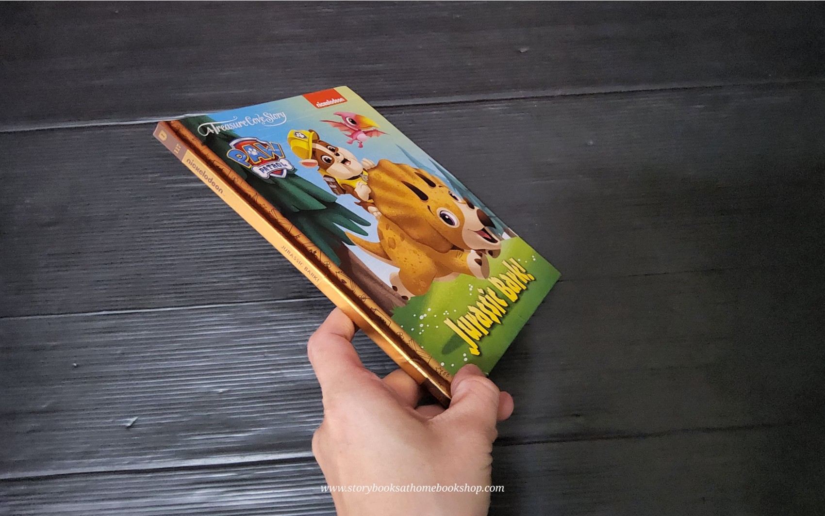 หนังสือนิทานปกแข็ง** 🍅🍓 PAW PETROL JURASIC BARK