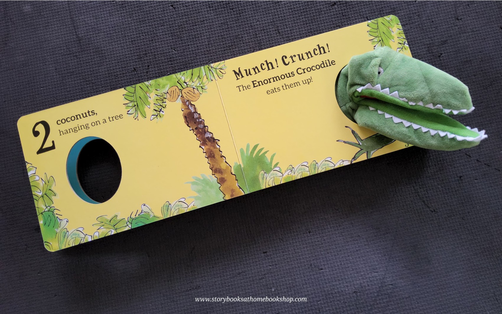 FINGER PUPPET BOARD BOOK** 🍅🍓THE ENORMOUS CROCODILE BY ROALD DAHL