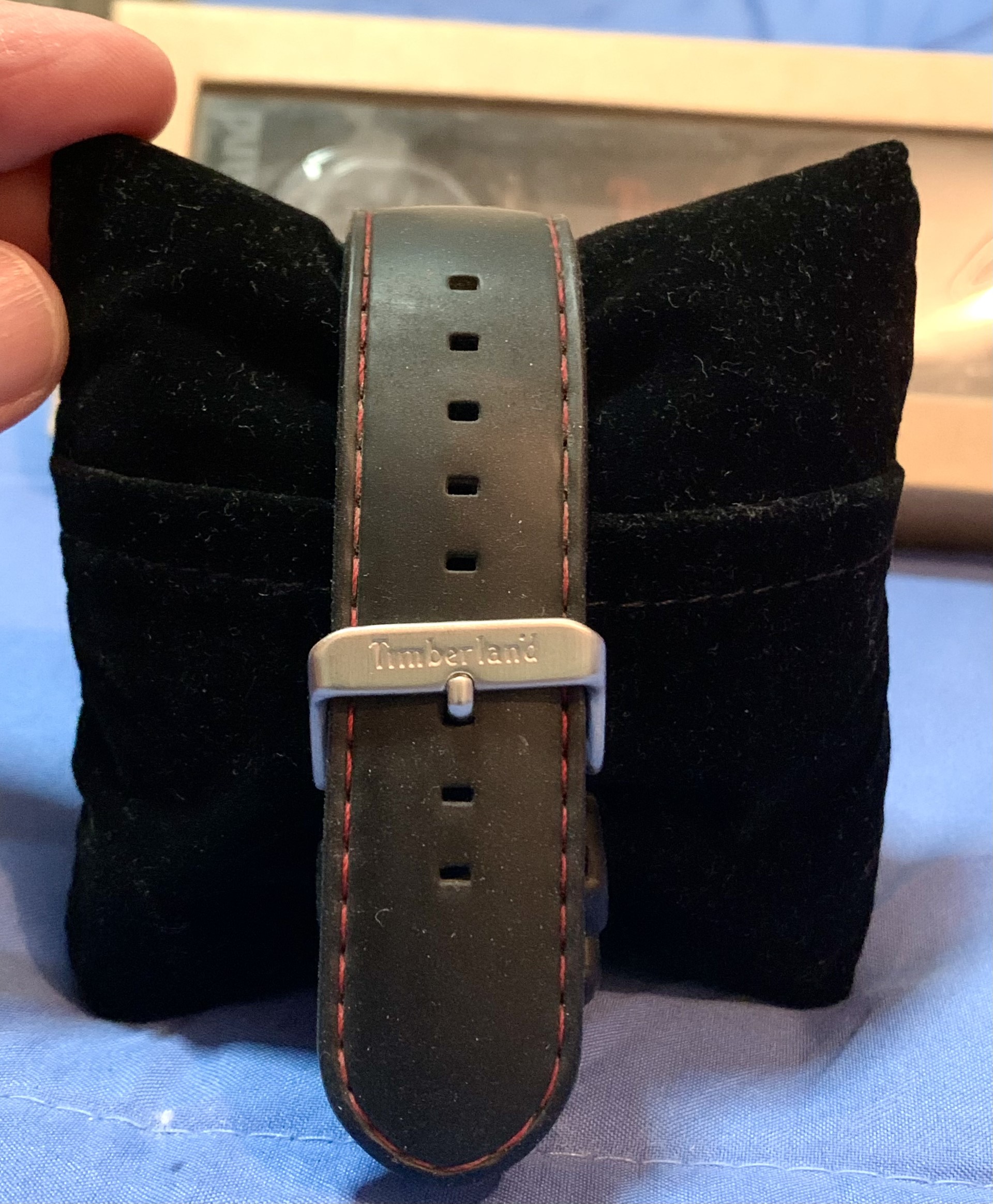 นาฬิกาข้อมือ ยี่ห้อ Timberland รุ่น QT-7121102 สวยดูดี.