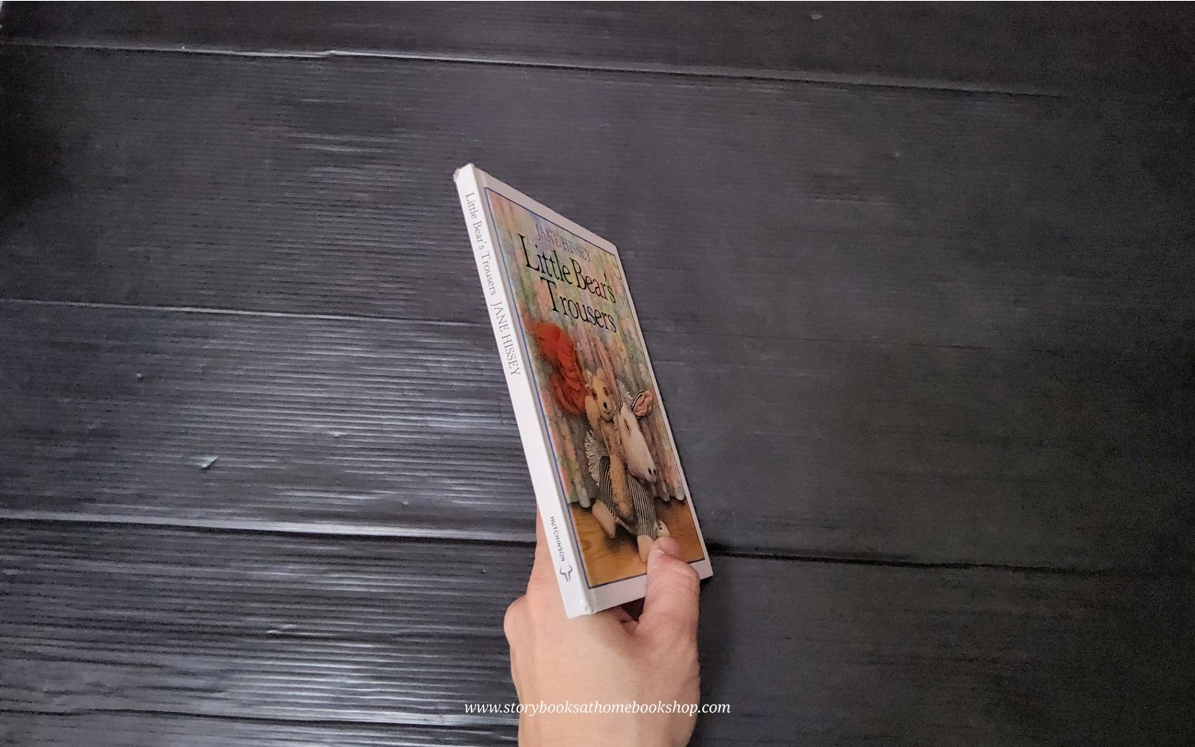 หนังสือนิทานปกแข็ง** 🍅🍓LITTLE BEAR'S TROUSERS BY JANE HISSEY