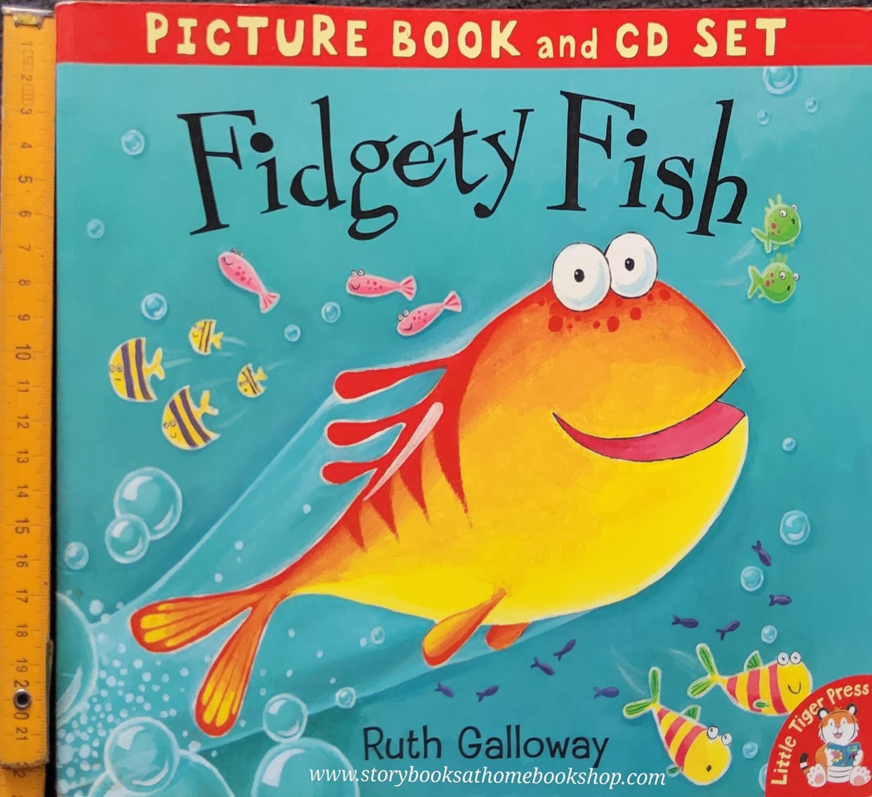 หนังสือนิทานปกอ่อน** 🍓🍓FIDGETY FISH WITH CD
