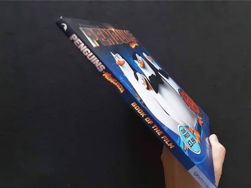 Dreamworks Book of Movie** 🍅🍓PENGUINS MADAGASCAR