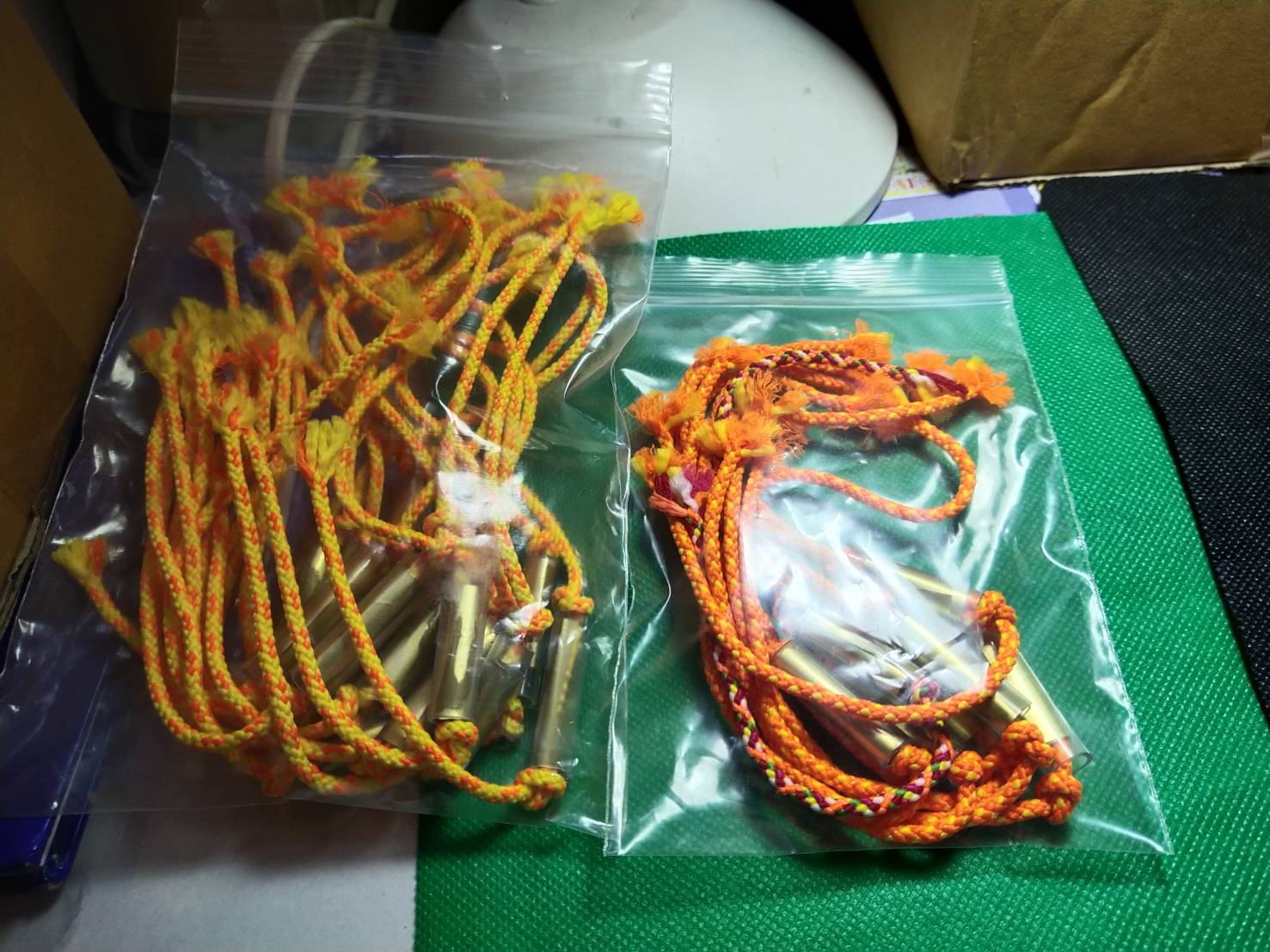 ตะกรุดข้อมือ กันผี กันเขี้ยว (จารมือ) หลวงปู่สิงห์โต สำนักสงฆ์ป่าทรงธรรม จ.อุบลราชธานี