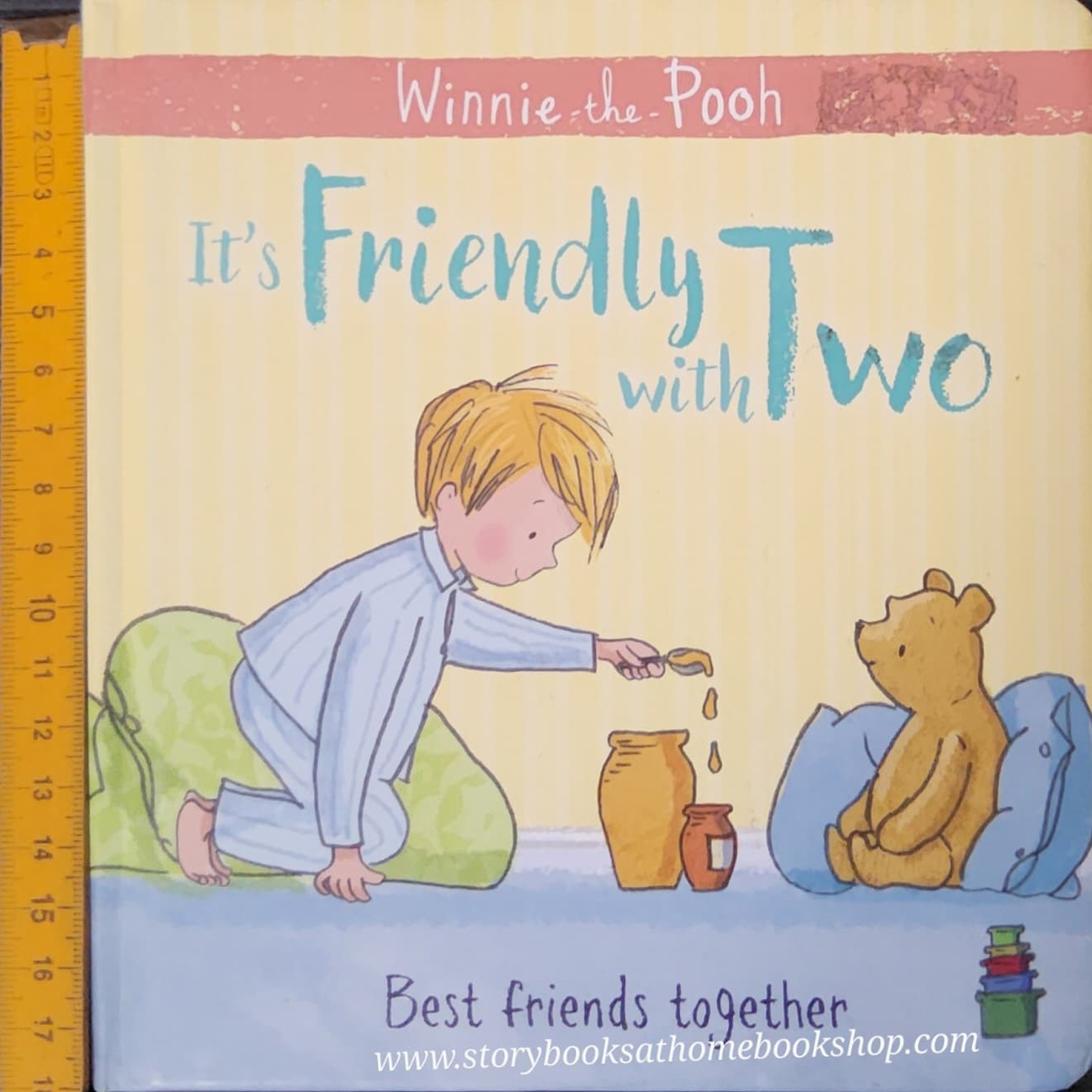 BOARD BOOK** ♥️Winnie the Pooh:It's Friendly with Two Best freinds together