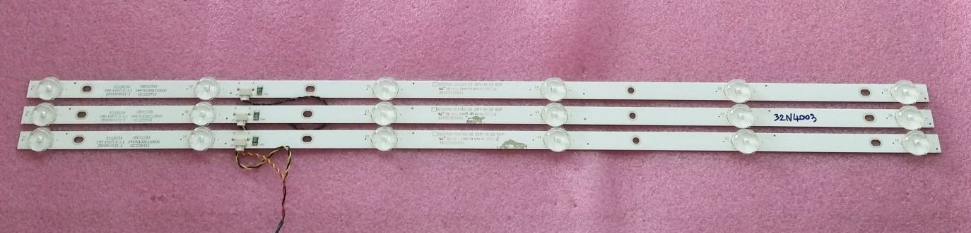 หลอดแบคไลน์ทีวี ซัมซุง SAMSUNG ของแท้ถอดจากเครื่อง รุ่น UA32N4003