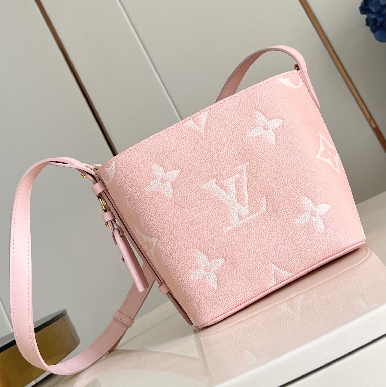 [Pre-order] Louis Vuitton กระเป๋ารุ่น All In BB Bicolor Monogram Empreinte งานเกรด Vip คุณภาพดีที่สุด