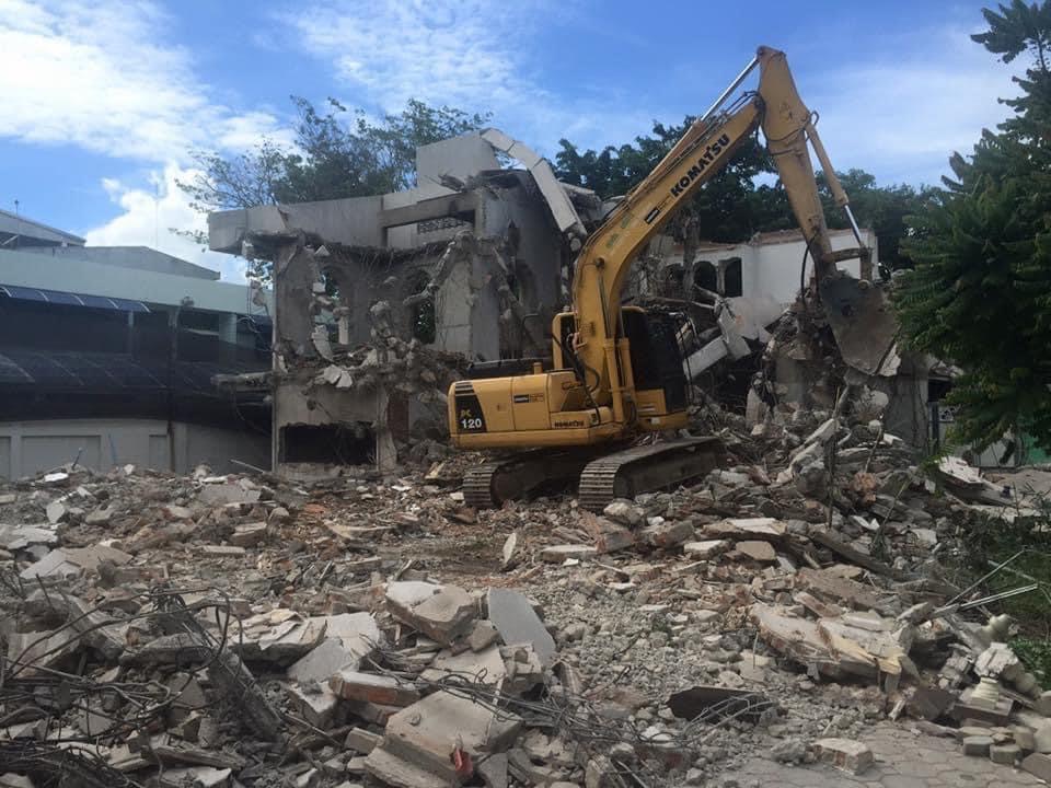 เช่าแบคโฮ PC120