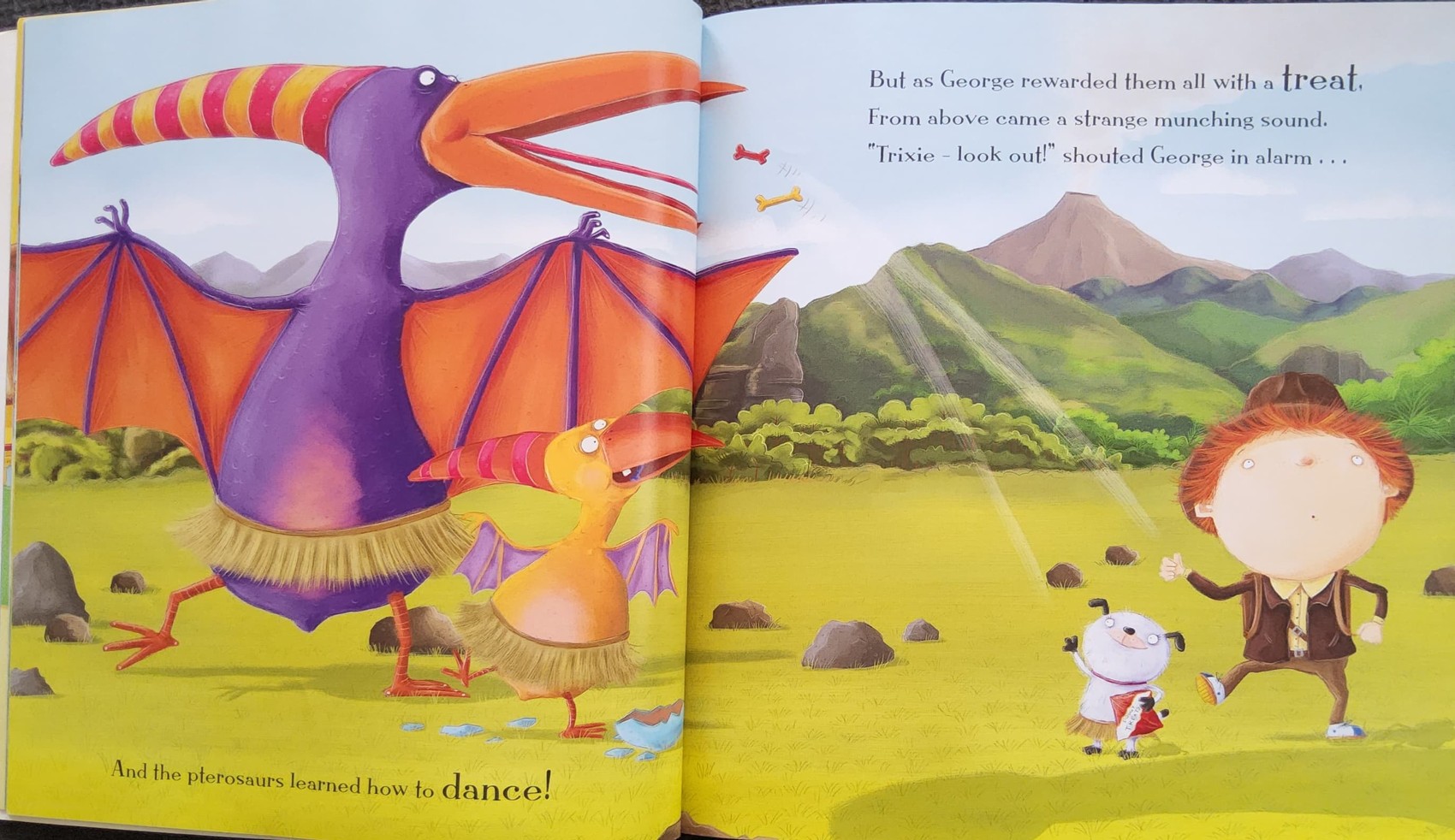 หนังสือนิทานปกอ่อน** 🍅🍓TREATS FOR A T-REX