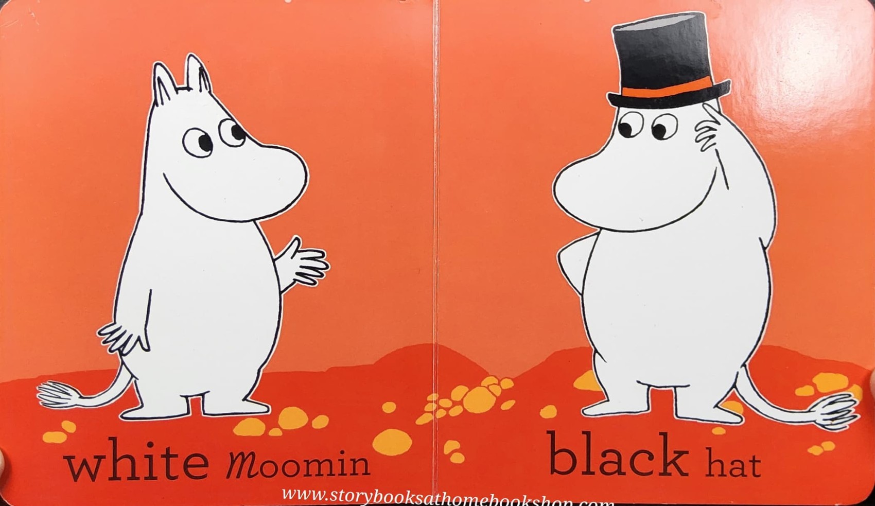 BOARD BOOK** 🍅🍓MOOMIN LITTLE BOOK OF COLOURS