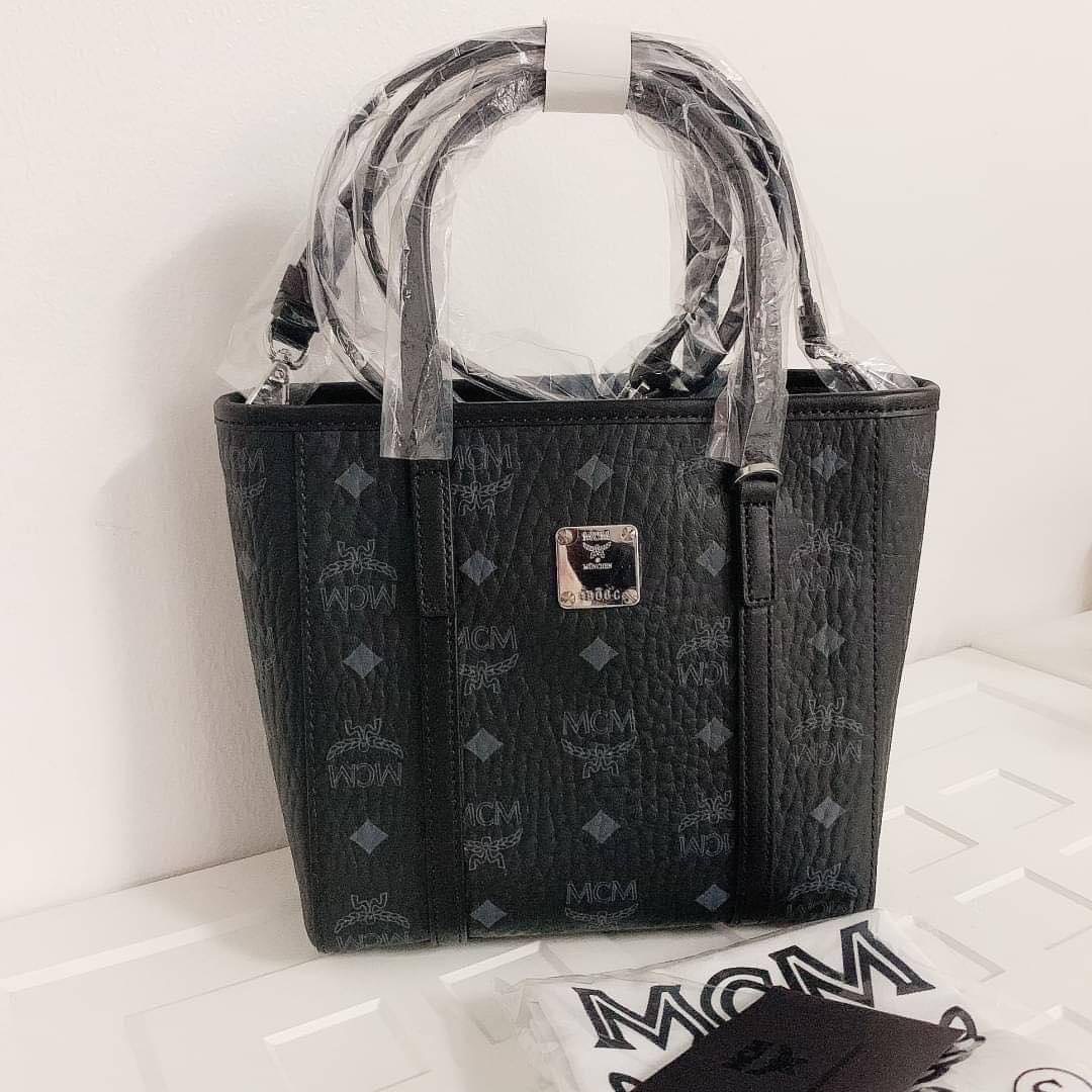 ราคาโปร ว่าง 2 ใบ New Mcm Gretl crossbody อุปกรณ์การ์ดเปล่า ถุงผ้า