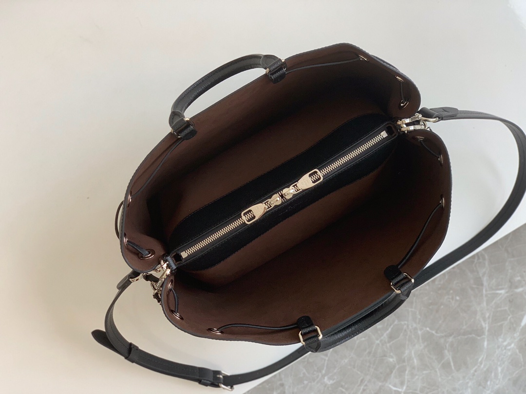 [Pre-order] LOUIS VUITTON Bella 2way shoulder Tote Calfskin Bag M59200 Black...- งานคุณภาพเกรด VIP ที่ดีที่สุด