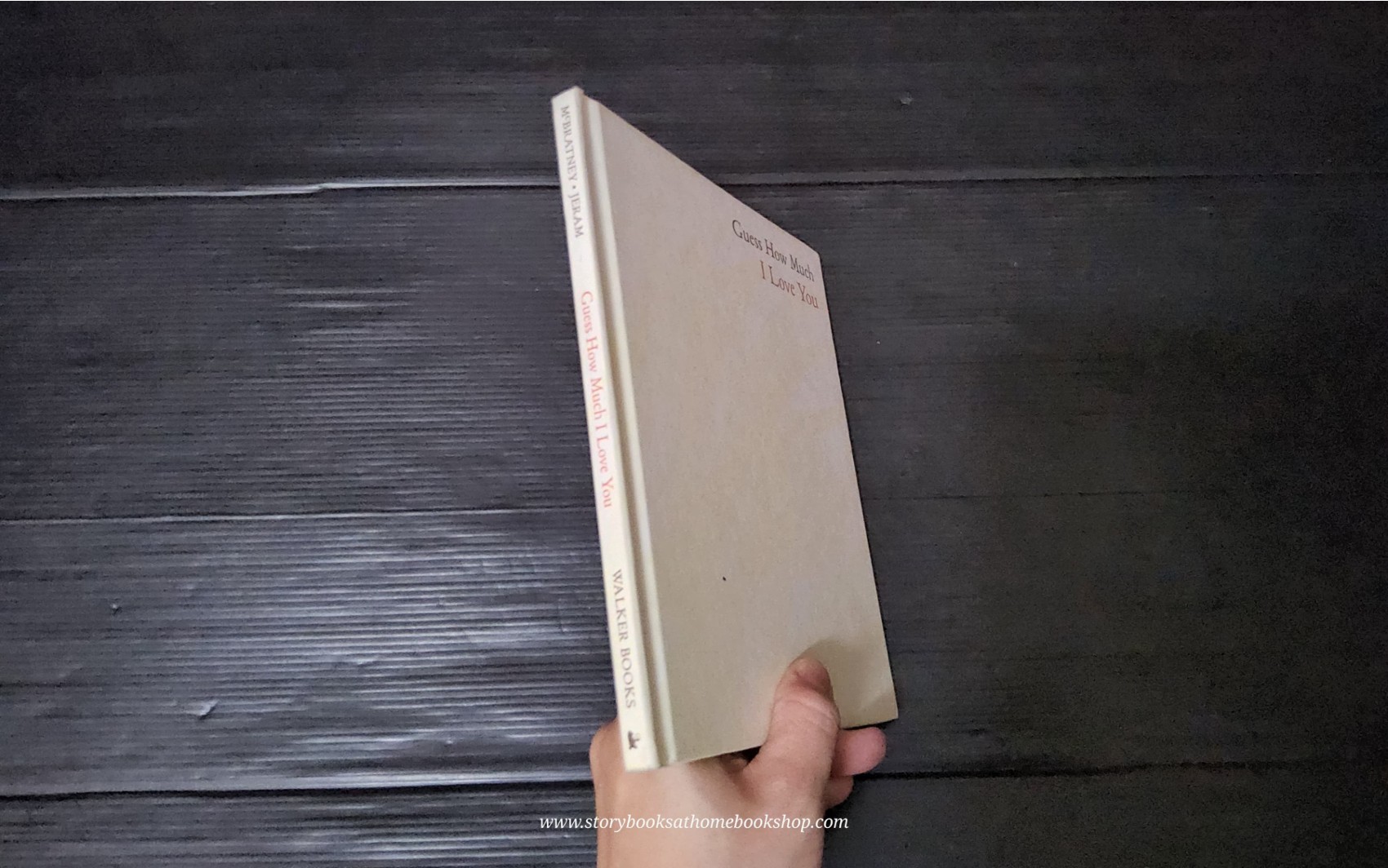 หนังสือนิทานปกแข็ง** 🍓🍓GUESS HOW MUCH I LOVE YOU (ปกขาว)