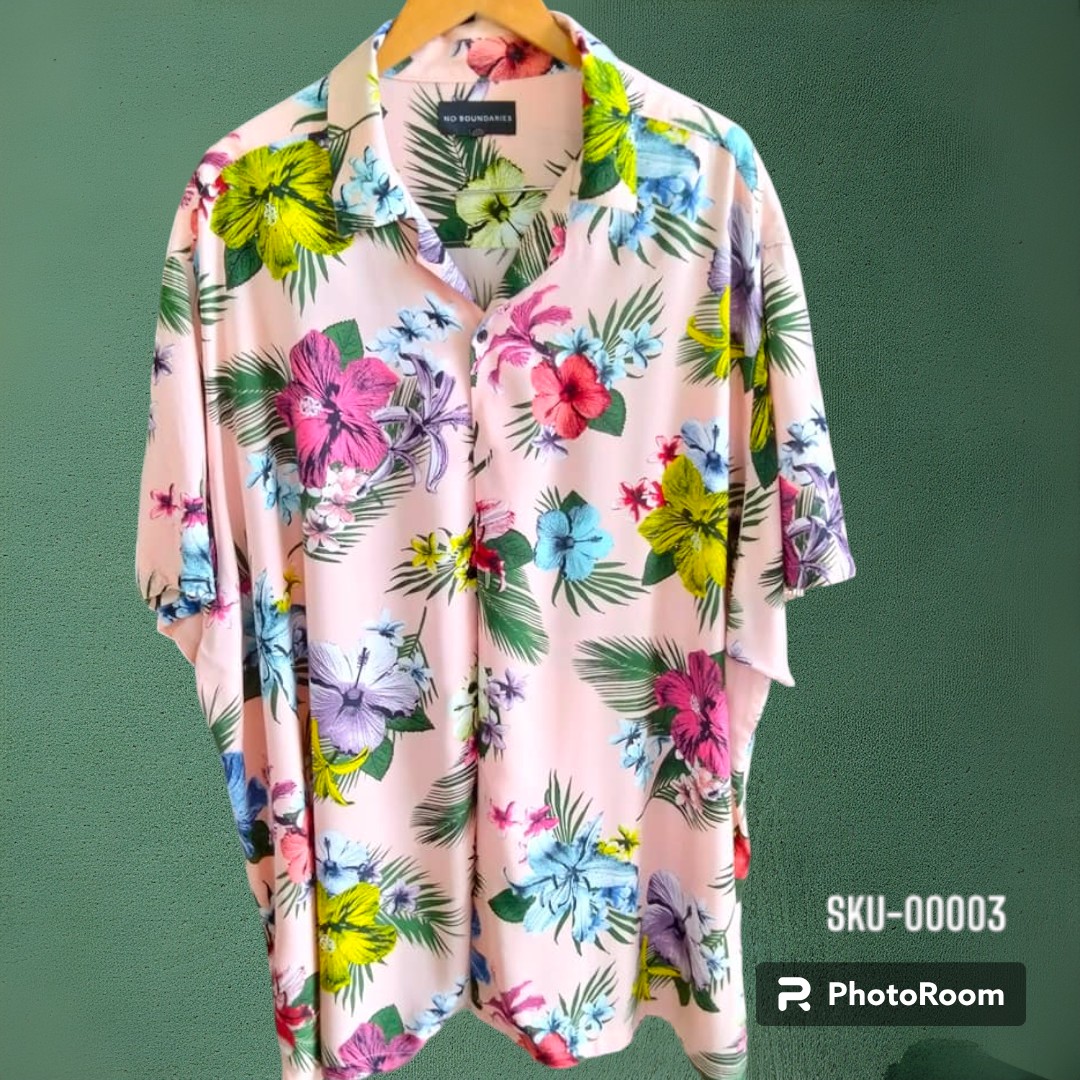 เสื้อฮาวายมือสอง ป้าย NO BOUNDARIES ลายดอกไม้ ใบมะพร้าว ผ้า 100% Rayon อก 30 ยาว 36 ราคา 250 บาท ค่าจัดส่งเหมา ๆ 30 บาท (สั่งกี่ตัวก็ได้)