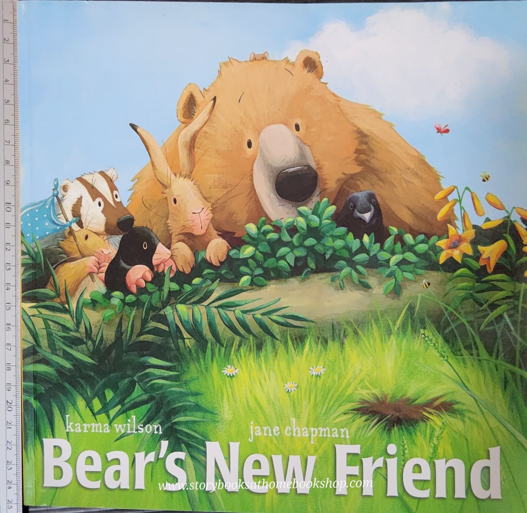 หนังสือนิทานปกอ่อน** ♥️BEAR'S NEW FRIEND BY KARMA WILSON