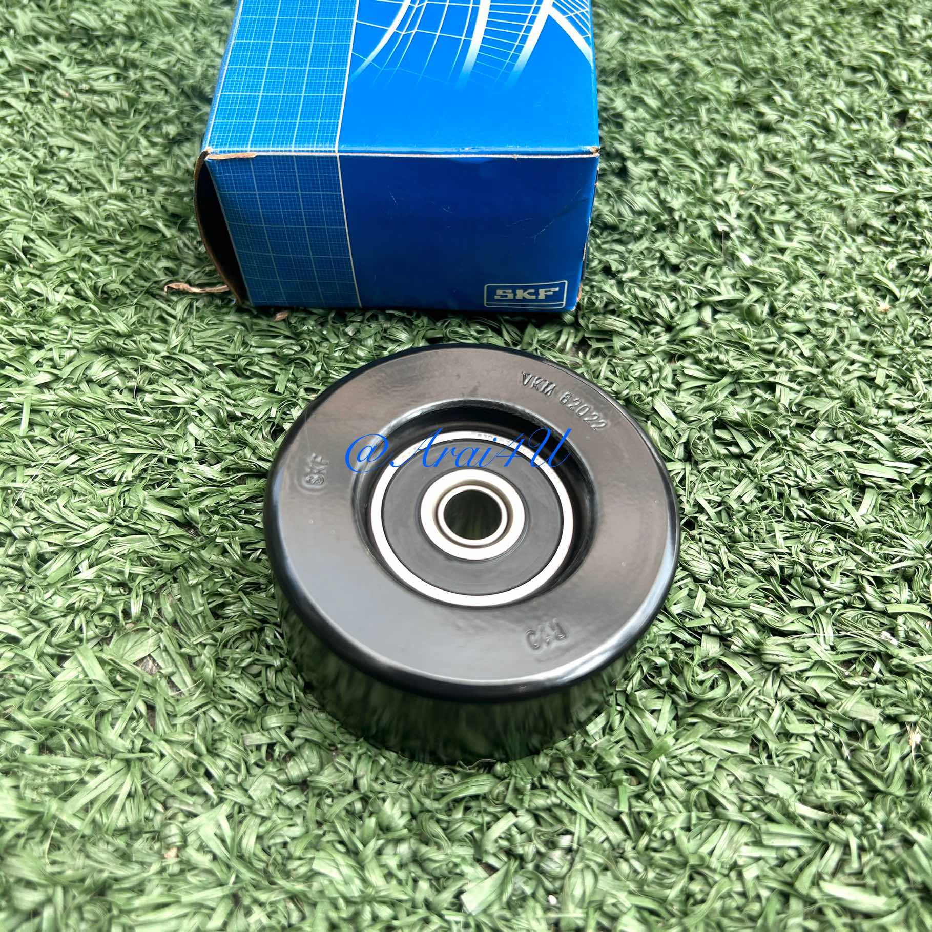 ลูกรอกสายพานหน้าเครื่อง NISSAN MARCH,ALMERA (SKF)