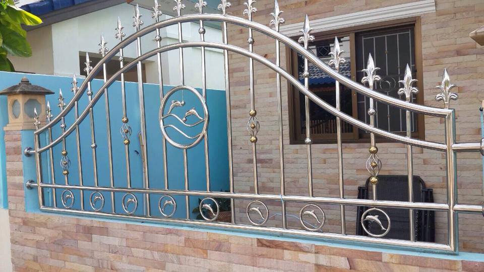 รั้วหน้าบ้าน รั้วติดกำแพงบ้าน