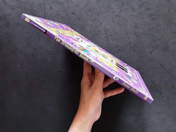 ACTIVITIES BOOK ** ððTHE DRESSING-UP BOOK