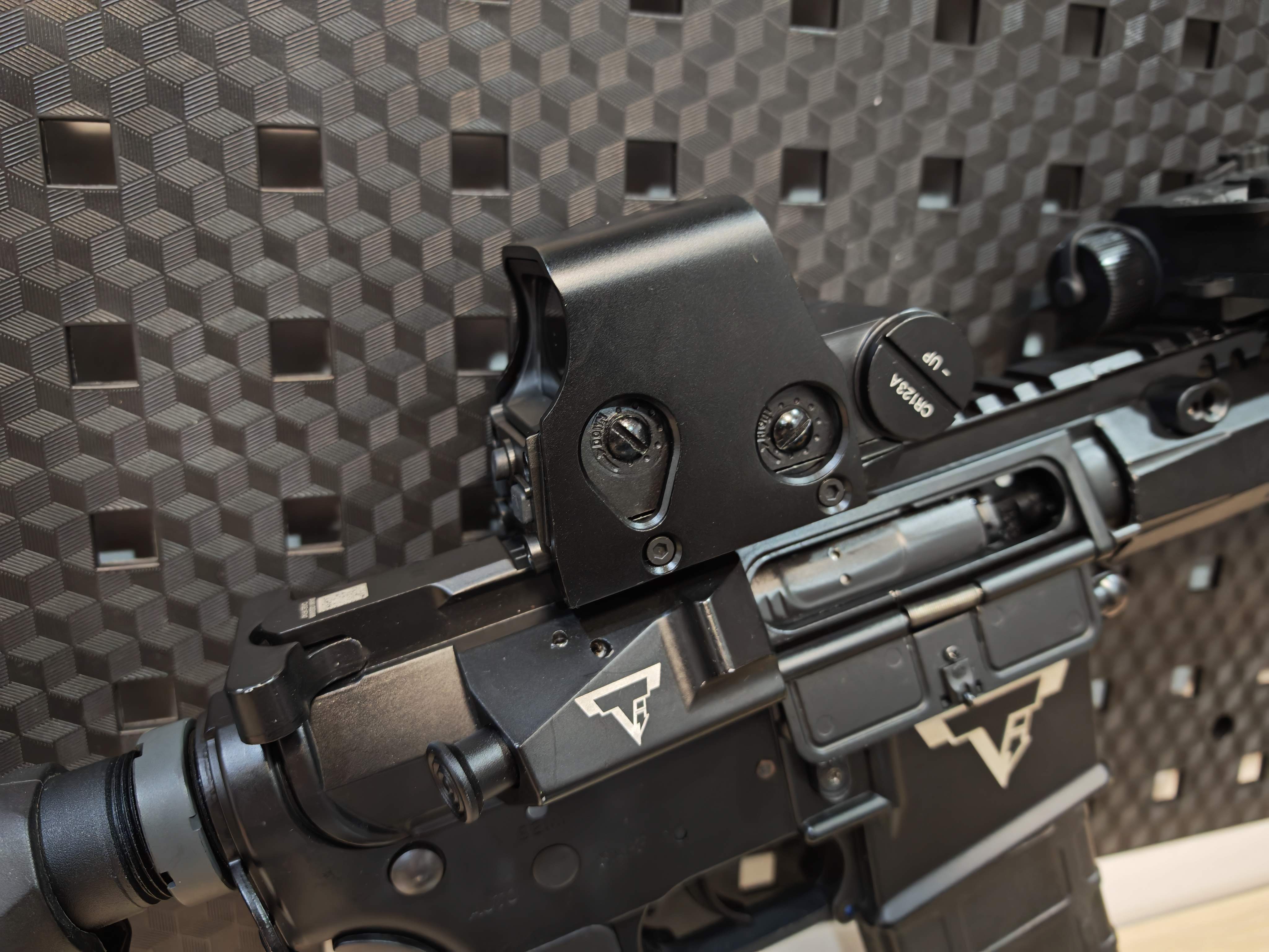 E&C 855 S2 John Wick2 TTI TR-1 M-Lok 13 บอดี้โลหะ พร้อมดอท PEQ AEG BB Gun บีบีกัน Airsoft Gun ปืนอัดลม ปืนยาวไฟฟ้า มือสอง