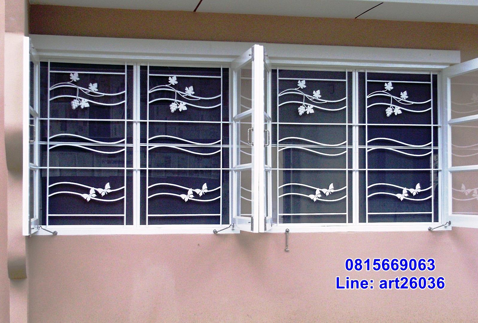 เหล็กดัดพร้อมมุ้งลวด หน้าต่าง