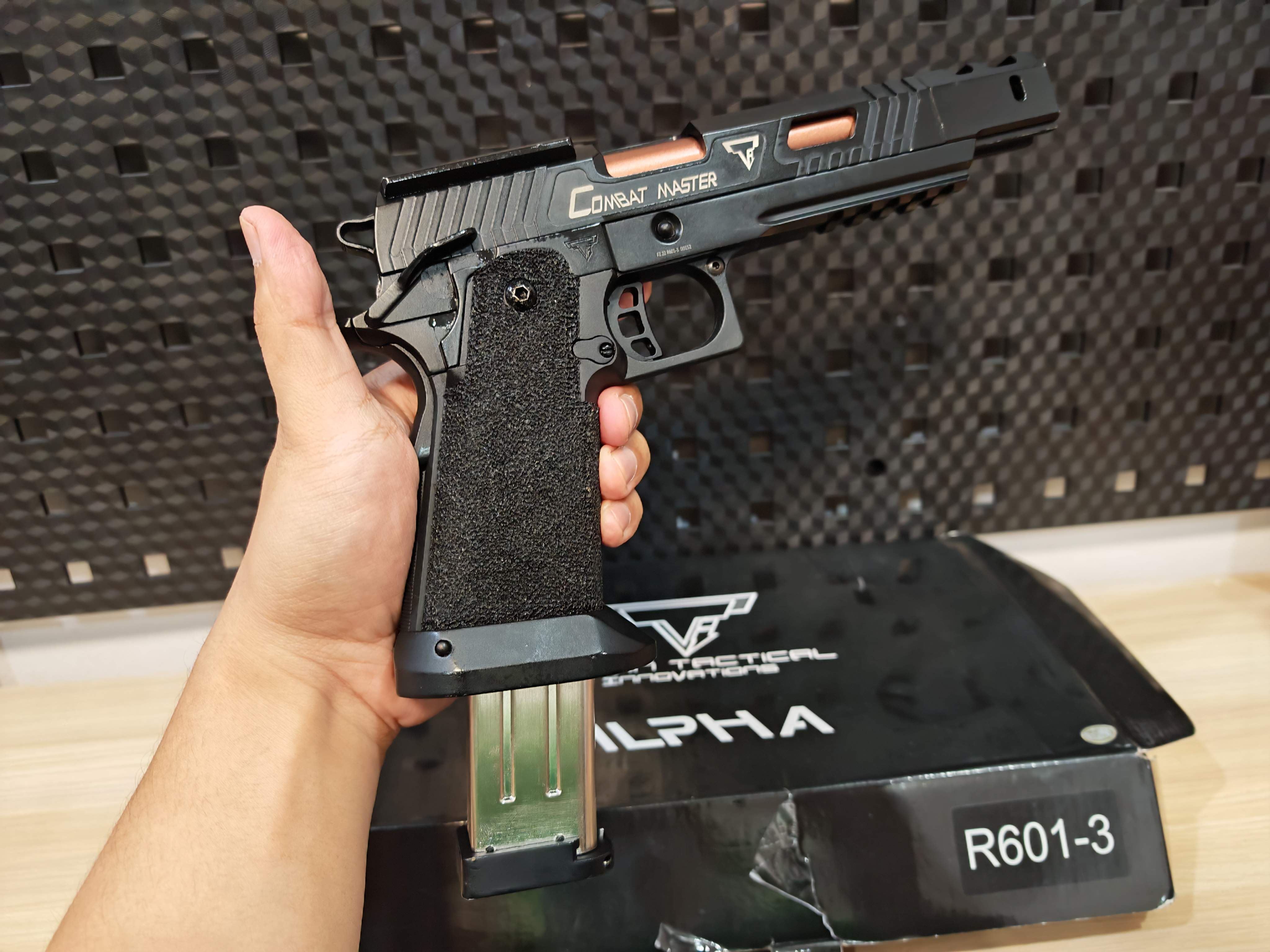 Army Armament R601-3 TTI Combat Master Alpha GBB BB Gun บีบีกัน Airsoft Gun ปืนอัดลม ปืนสั้นแก๊ส มือสอง