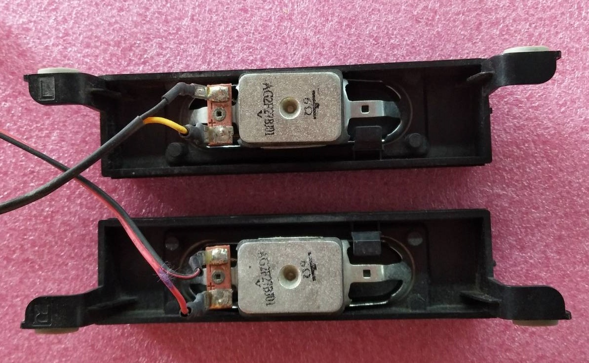 ลำโพงทีวี ซัมซุง SAMSUNG ของแท้ถอดจากเครื่อง พาร์ทBN96-23513A รุ่น UA32EH4003R และรุ่นอื่นที่พาร์ทตรงกัน