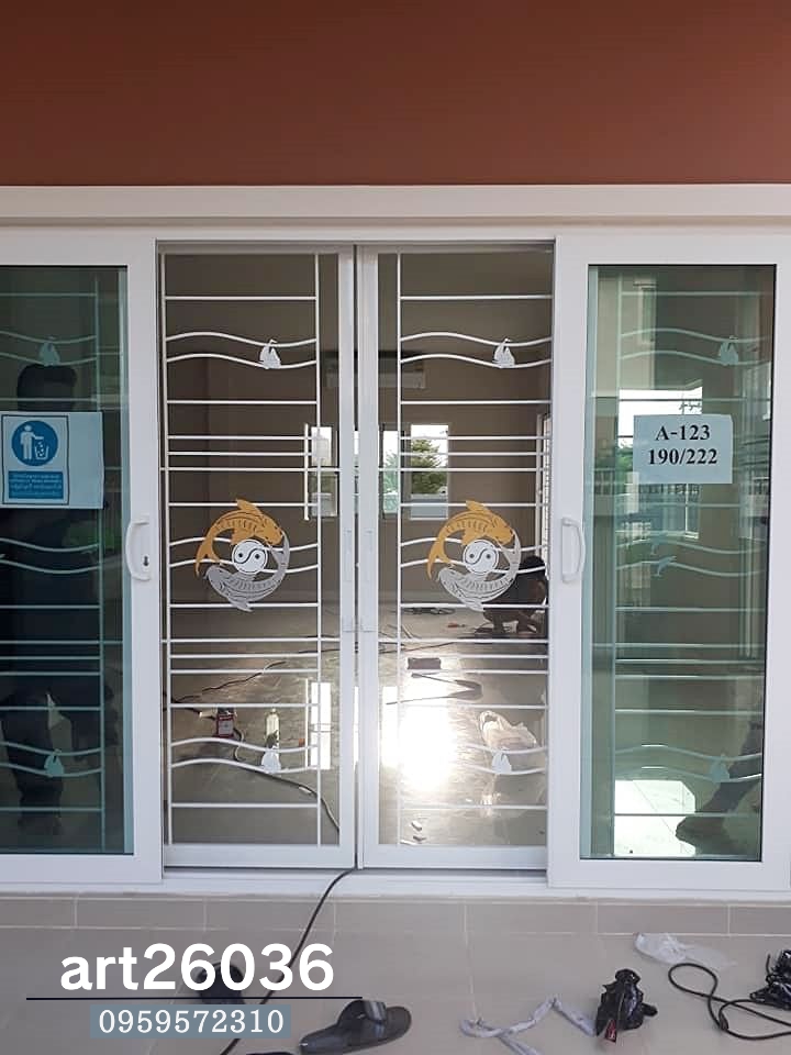 เหล็กดัด ลายเรือใบกับคลื่นทะเล