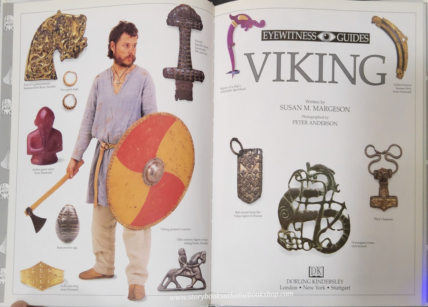 Knowledge Book** ð
ð
EYEWITNESS: VIKING