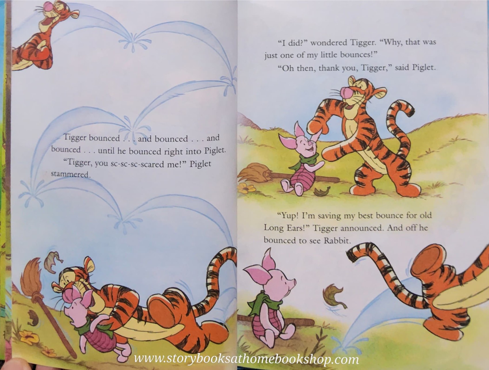 หนังสือนิทานปกแข็ง ** ♥️DISNEY'S WINNIE THE POOH AND TIGGER TOO ♥️