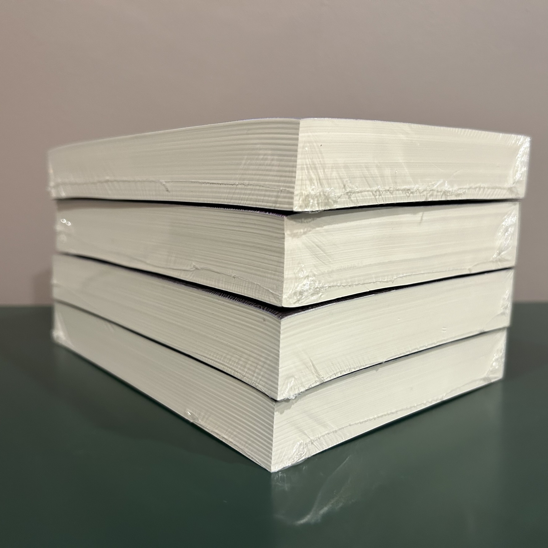 ชุด The Dark Phantom 4 เล่ม : รักร้ายอุบายมาร/แสนรักซ่อนใจ/กับดักรักล้อมใจ/เล่ห์หวาน ... กรรัมภา (มือหนึ่งซีล) นิยาย