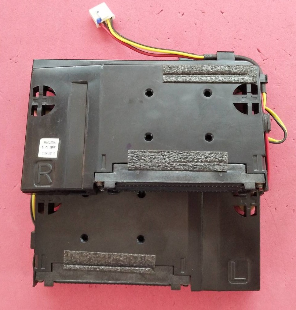 กล่องลำโพงซัมซุง SAMSUNG มือสองเปลี่ยนใส่ดอกลำโพงใหม่โรงงานแล้ว รุ่น BN96-25568A (6โอมห์/10วัตต์) ใช้กับรุ่นHG32AB670BW UA32F4000AR UA32F4100AR UA32F4105AR UA32F4500AR UA32F4510AR UA32H4500AK