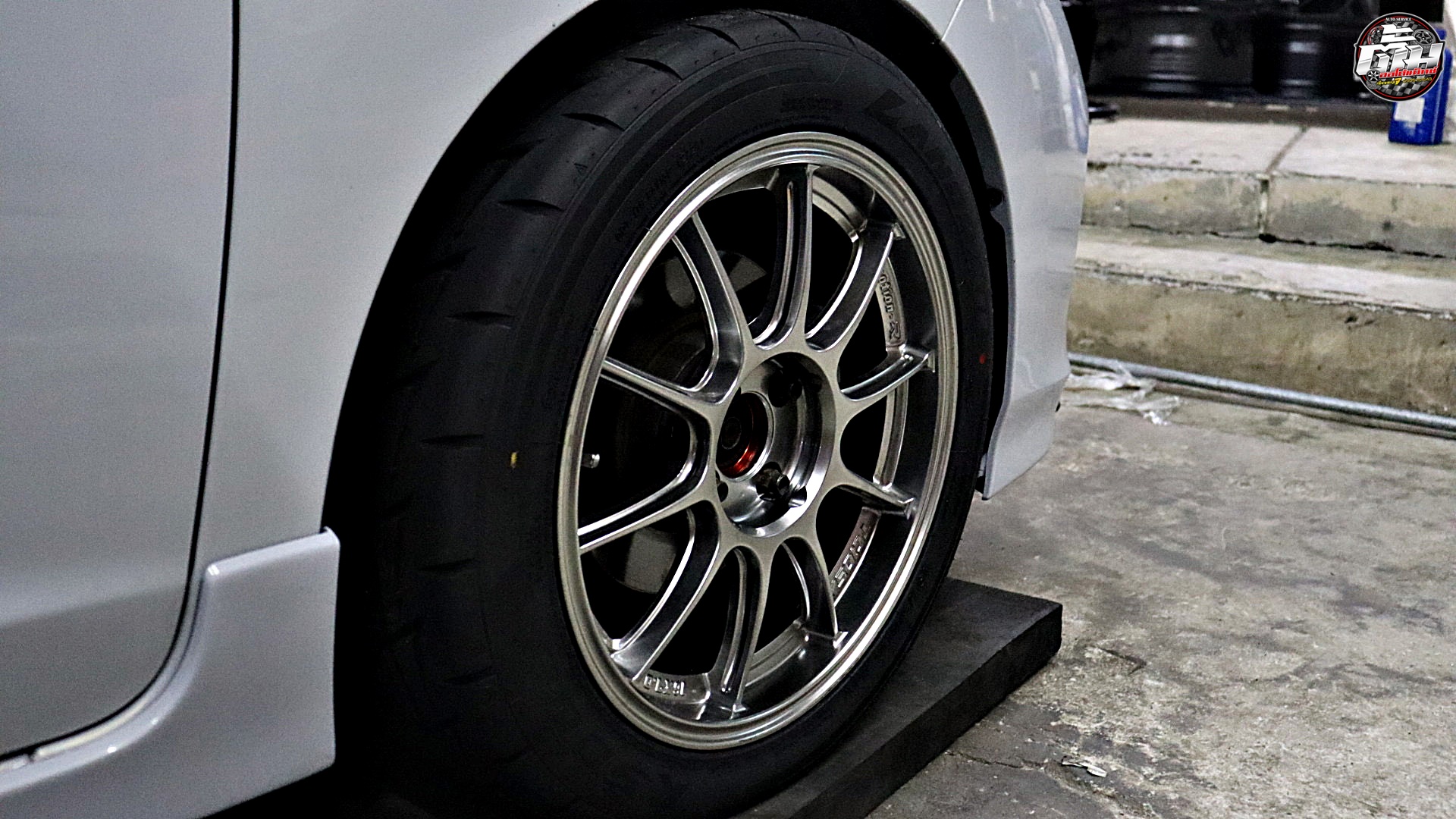 HONDA JAZZ GK เปลี่ยนล้อยาง ล้อ TC105X Emotion-R ขอบ16นิ้ว ยาง LANDSAIL RS009 195/50R16 84V