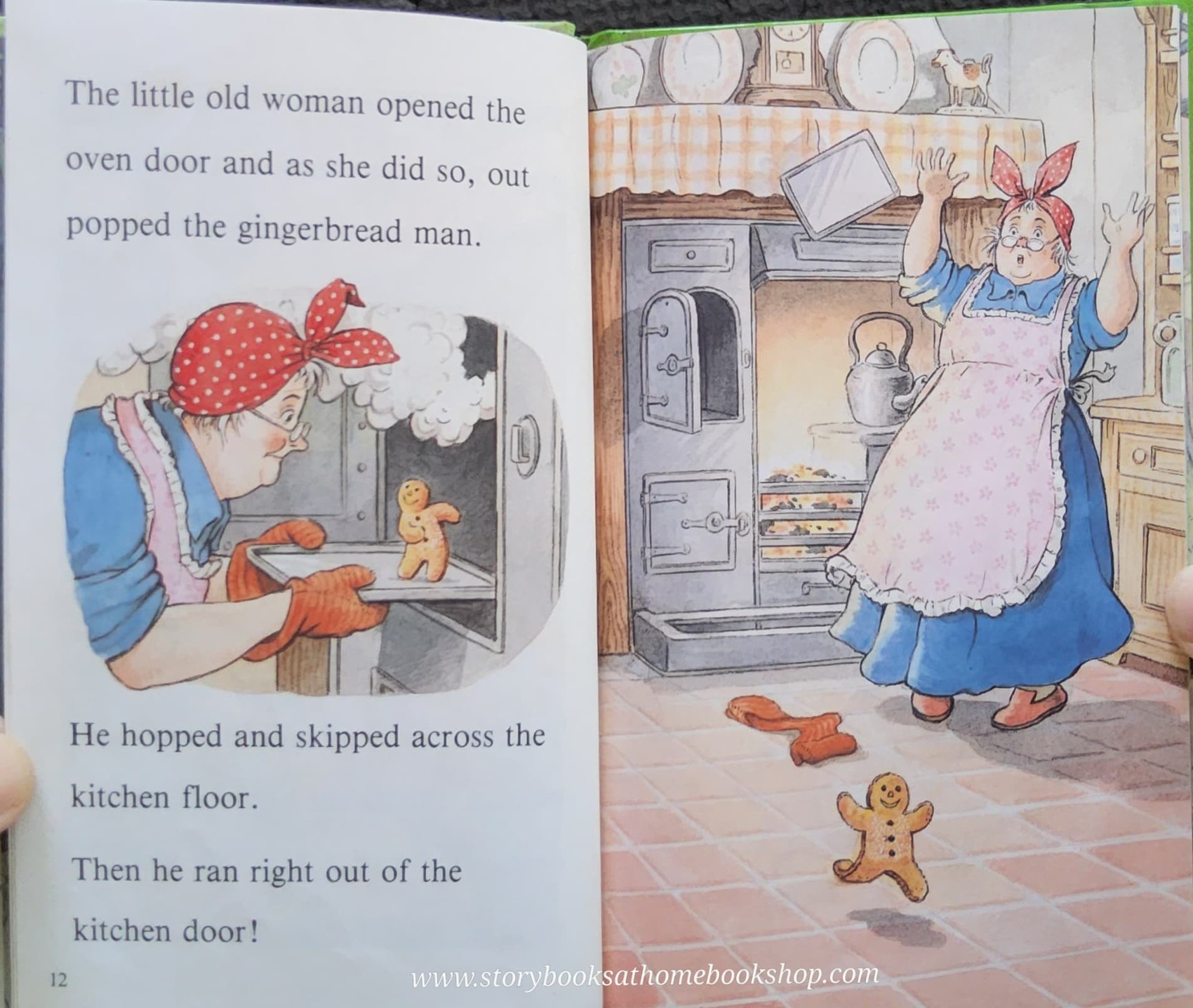 หนังสือนิทานปกแข็ง** 🍅THE GINGERBREAD MAN