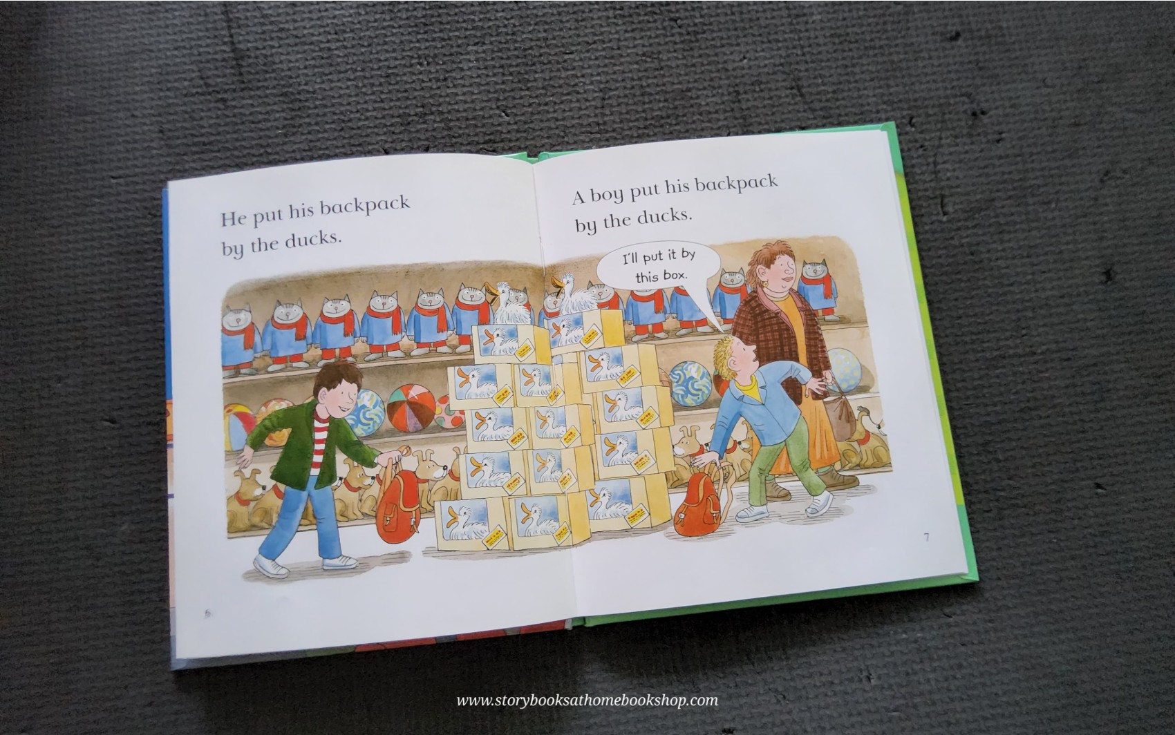 หนังสือนิทานปกแข็ง** 🍅🍅READ WITH BIFF,CHIP&KIPPER: THE BACKPACK PHONICS LEVEL3
