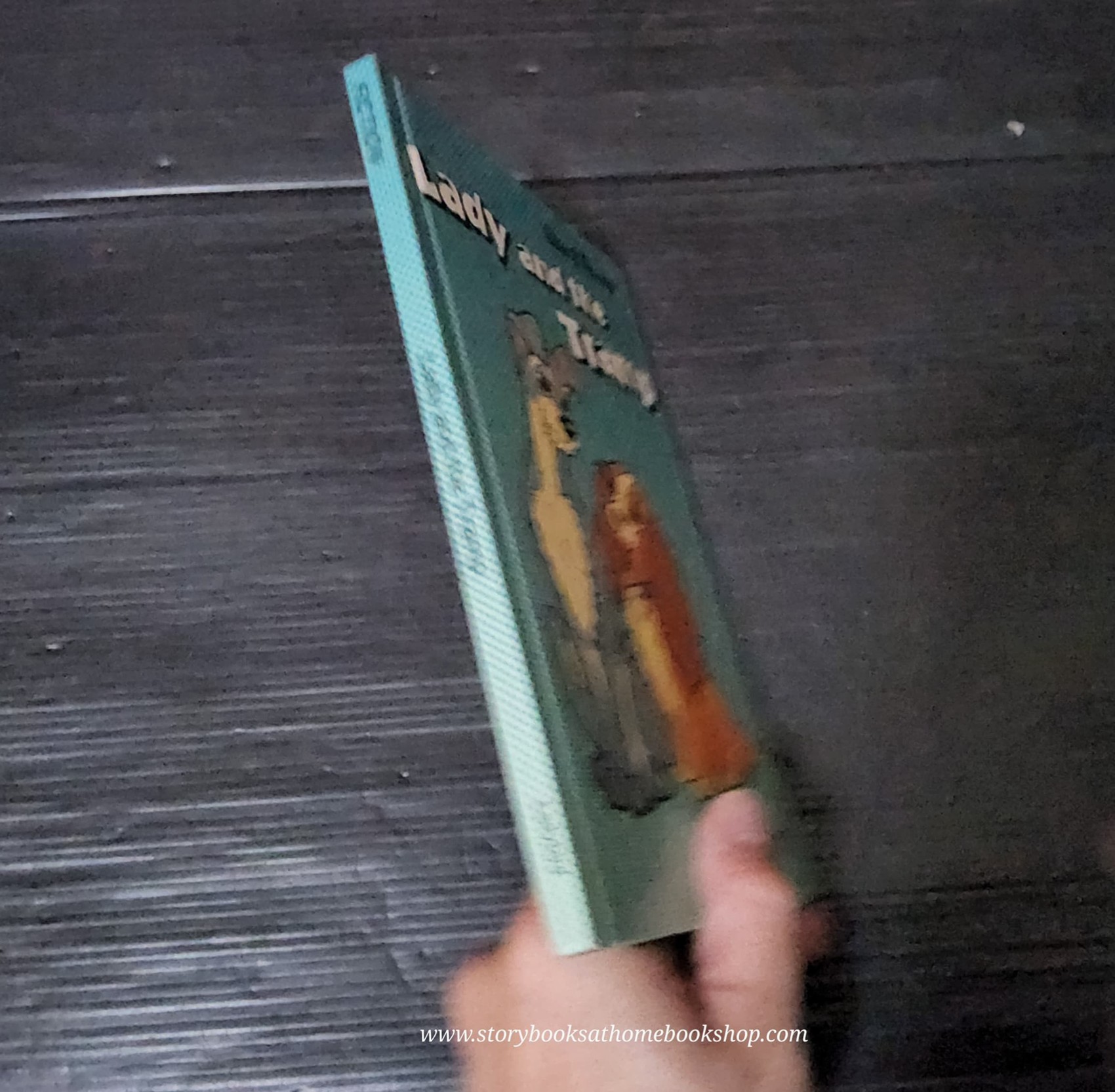 หนังสือนิทานปกแข็ง ** 🍅🍓Disney LADY AND THE TRAMP