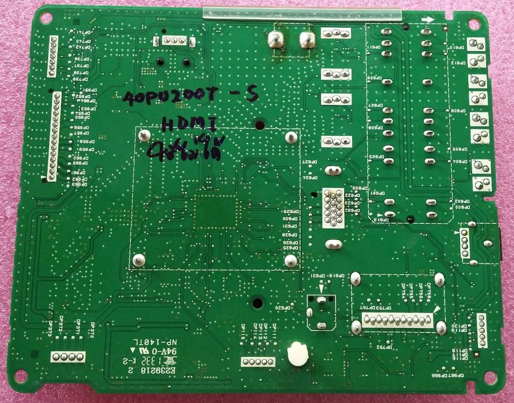 เมนบอร์ดทีวี TOSHIBA โตชิบา ใช้กับรุ่น 40PU200T เบอร์จอ S