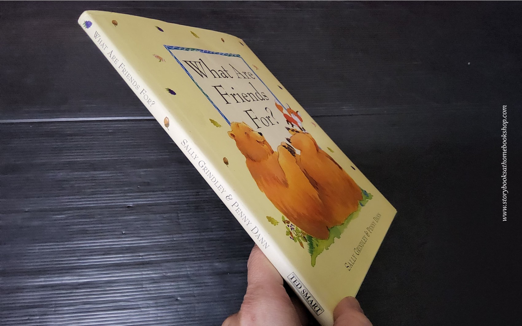 หนังสือนิทานปกแข็ง** 🍅🍅WHAT ARE FRIENDS FOR! BY SALLY GRINDLEY&PENNY DANN