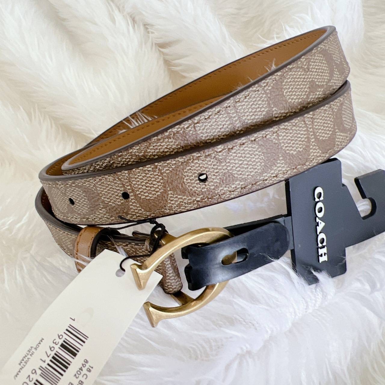 New Coach belt เข็มขัด กว้าง 18 mm S 28"- 32" นิ้ว M 32”- 36” นิ้ว L 36-38” นิ้ว