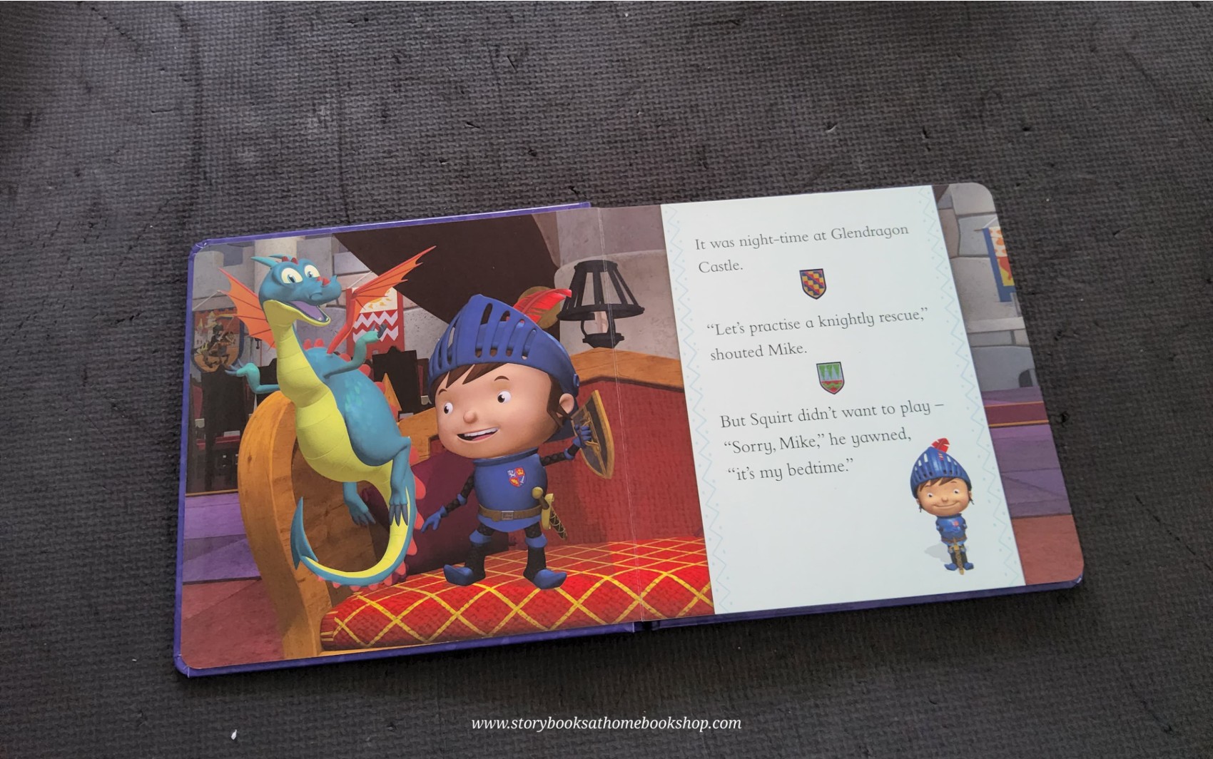 BOARD BOOK ** 🍓🍓MIKE THE KNIGHT A GOOD KNIGHT'S SLEEP
