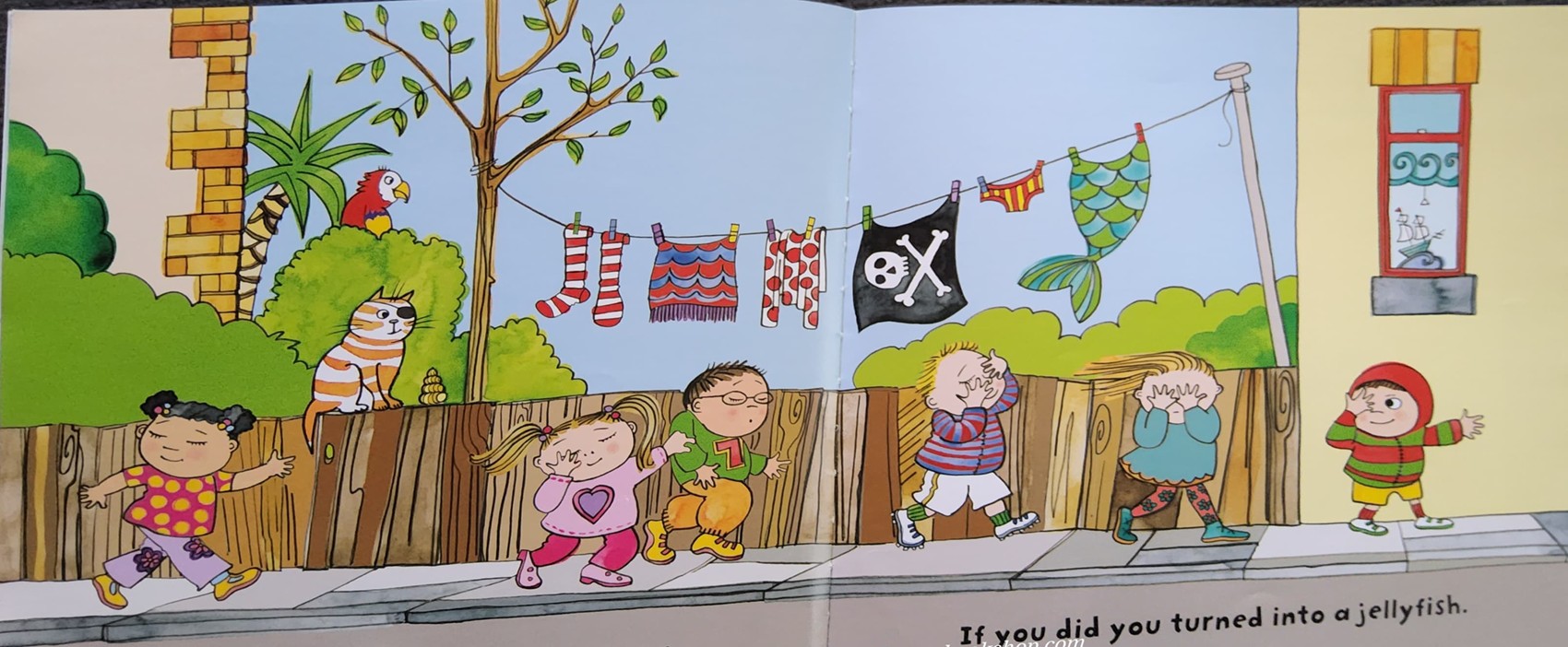 หนังสือนิทานปกอ่อน** 🍅🍓THE PIRATE HOUSE BY REBECCA PATTERSON