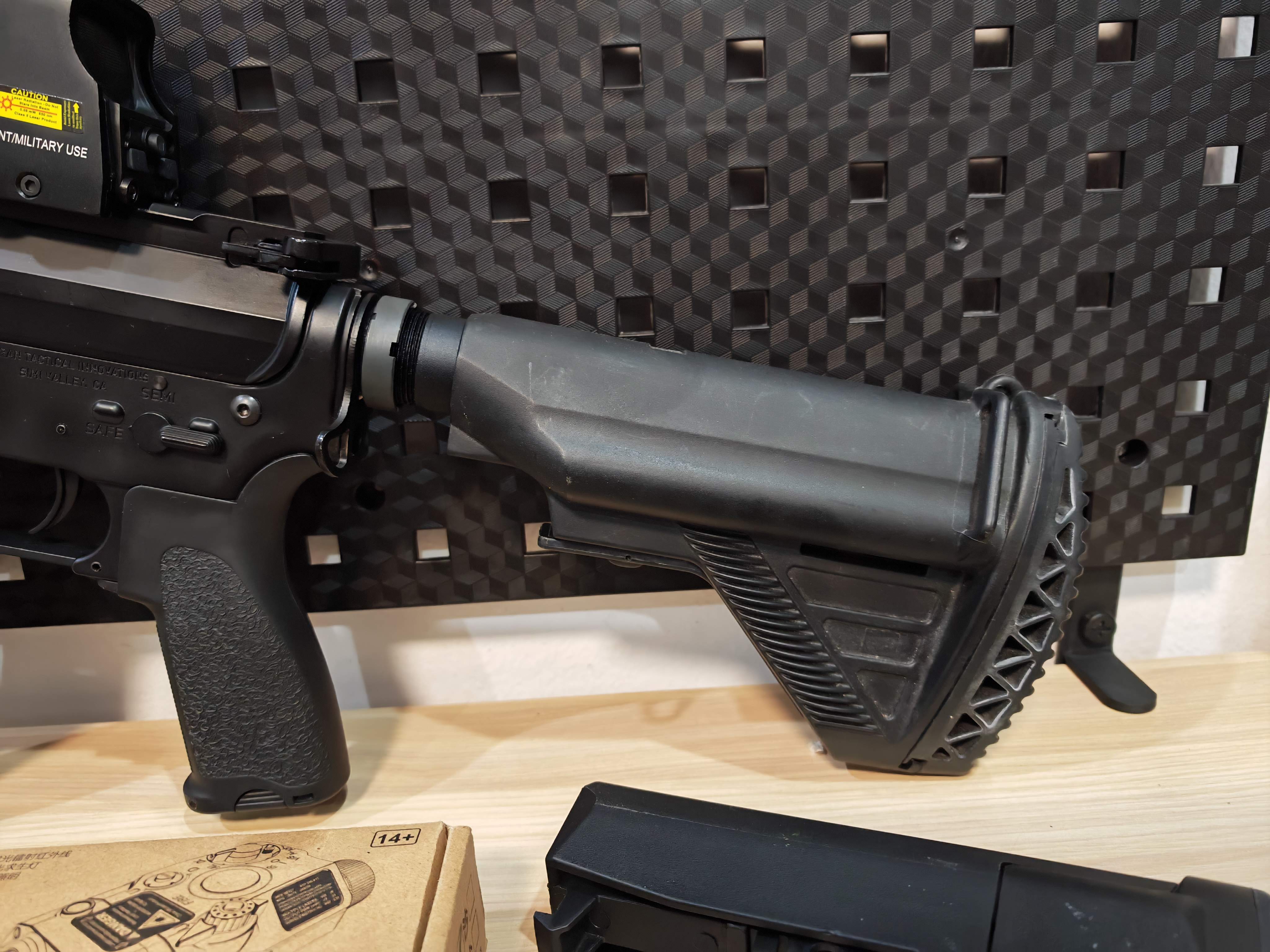 E&C 855 S2 John Wick2 TTI TR-1 M-Lok 13 บอดี้โลหะ พร้อมดอท PEQ AEG BB Gun บีบีกัน Airsoft Gun ปืนอัดลม ปืนยาวไฟฟ้า มือสอง
