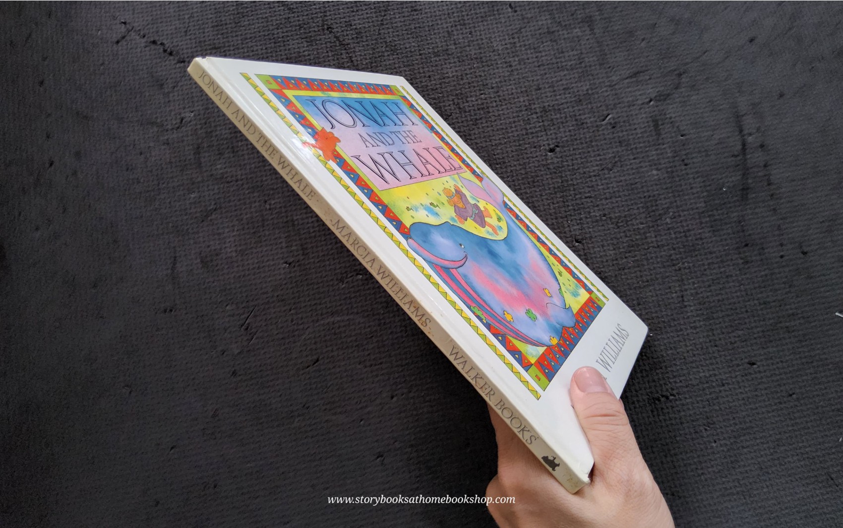 หนังสือนิทานปกแข็ง** 🍅🍓JONAH AND THE WALE BY MARCIA WILLIAMS