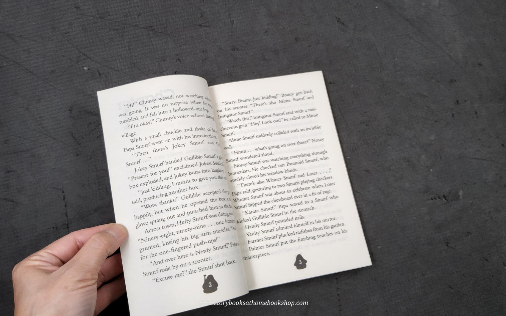 วรรณกรรมเยาวชน ** **หนังสือนิทานปกอ่อน** 🍅🍅SMURFS THE LOST VILLAGE