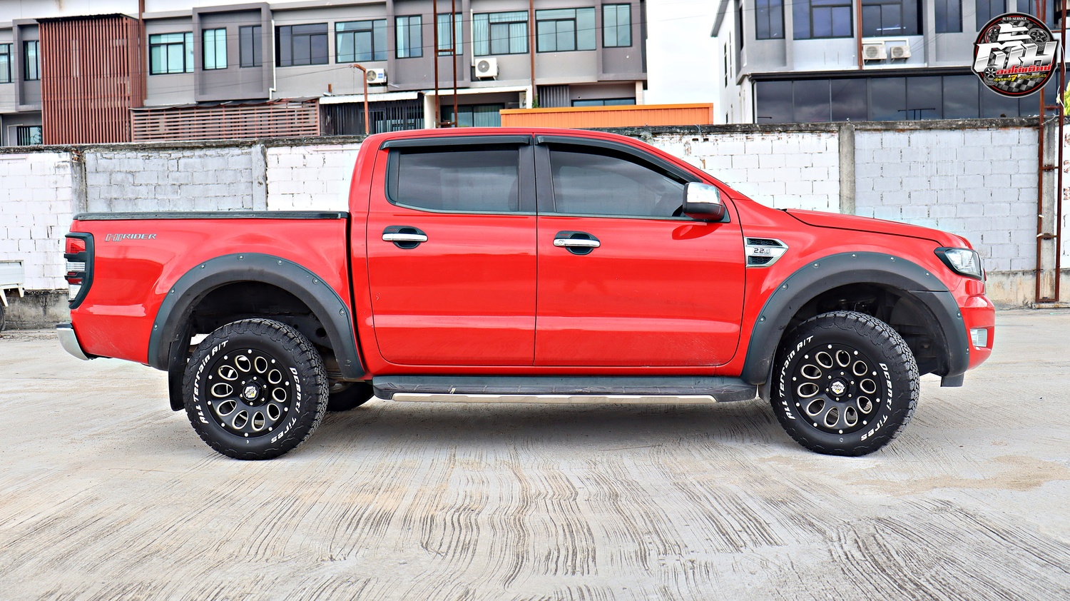 FORD RANGER เปลี่ยนยาง DCENTI ALL Terrain A/T 265/65R17 112T